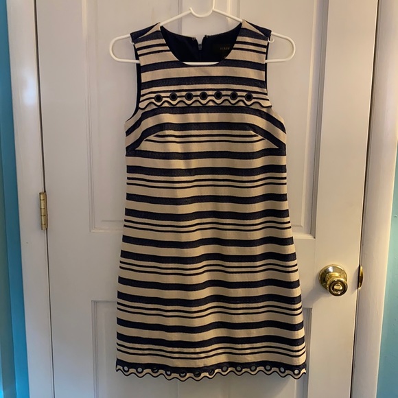 ✨HP✨ J Crew Dress - Picture 2 of 5